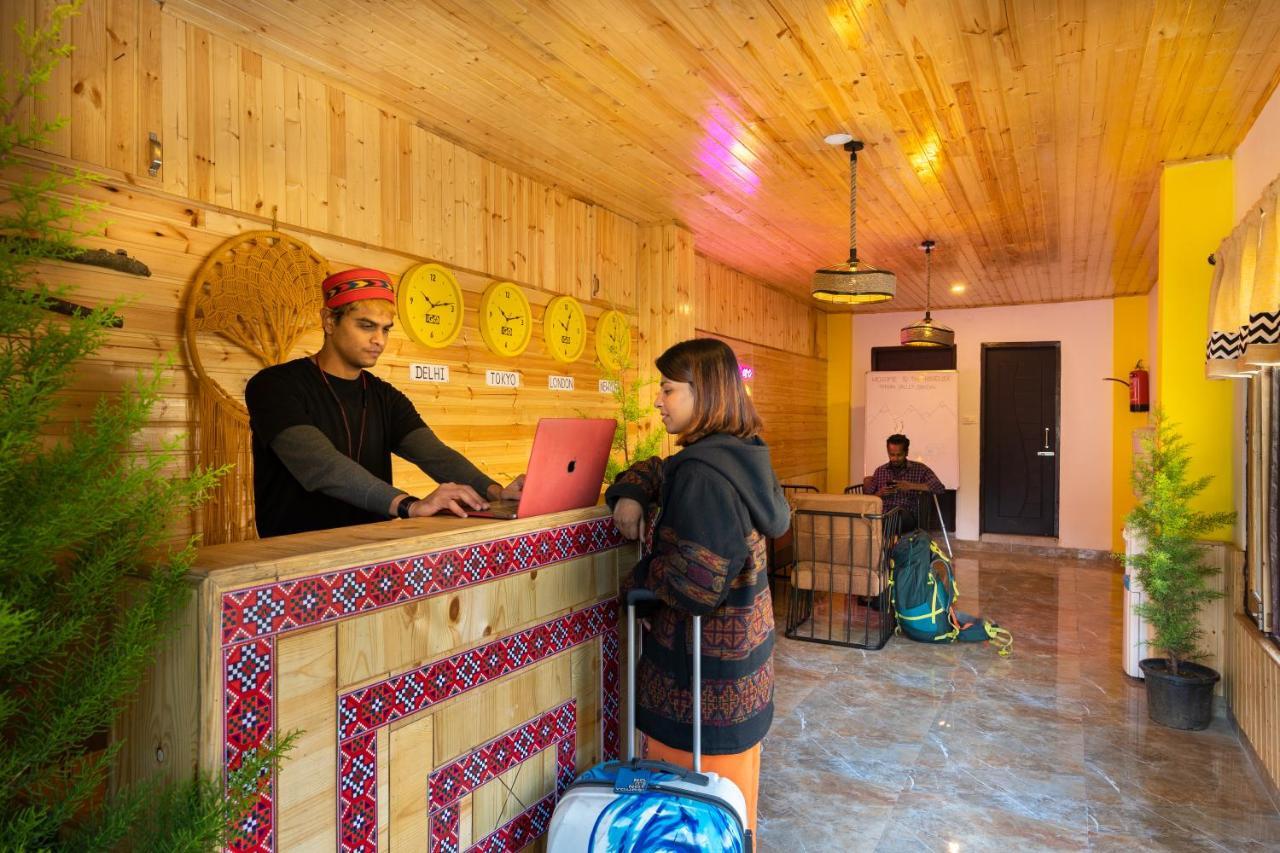 The Hosteller Tirthan Valley Gushaini ภายนอก รูปภาพ