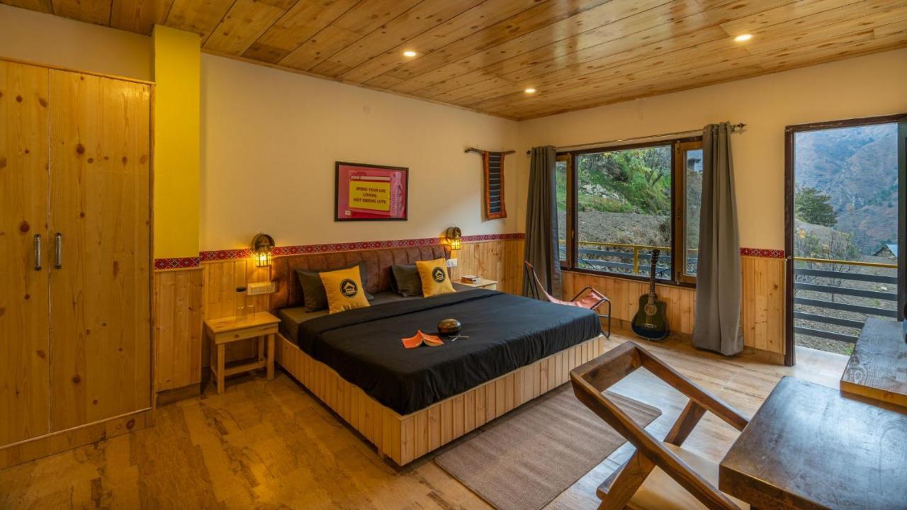 The Hosteller Tirthan Valley Gushaini ภายนอก รูปภาพ