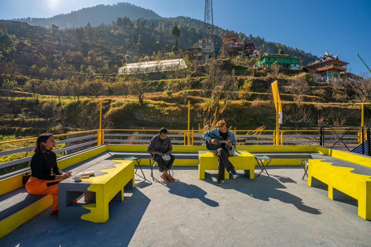 The Hosteller Tirthan Valley Gushaini ภายนอก รูปภาพ