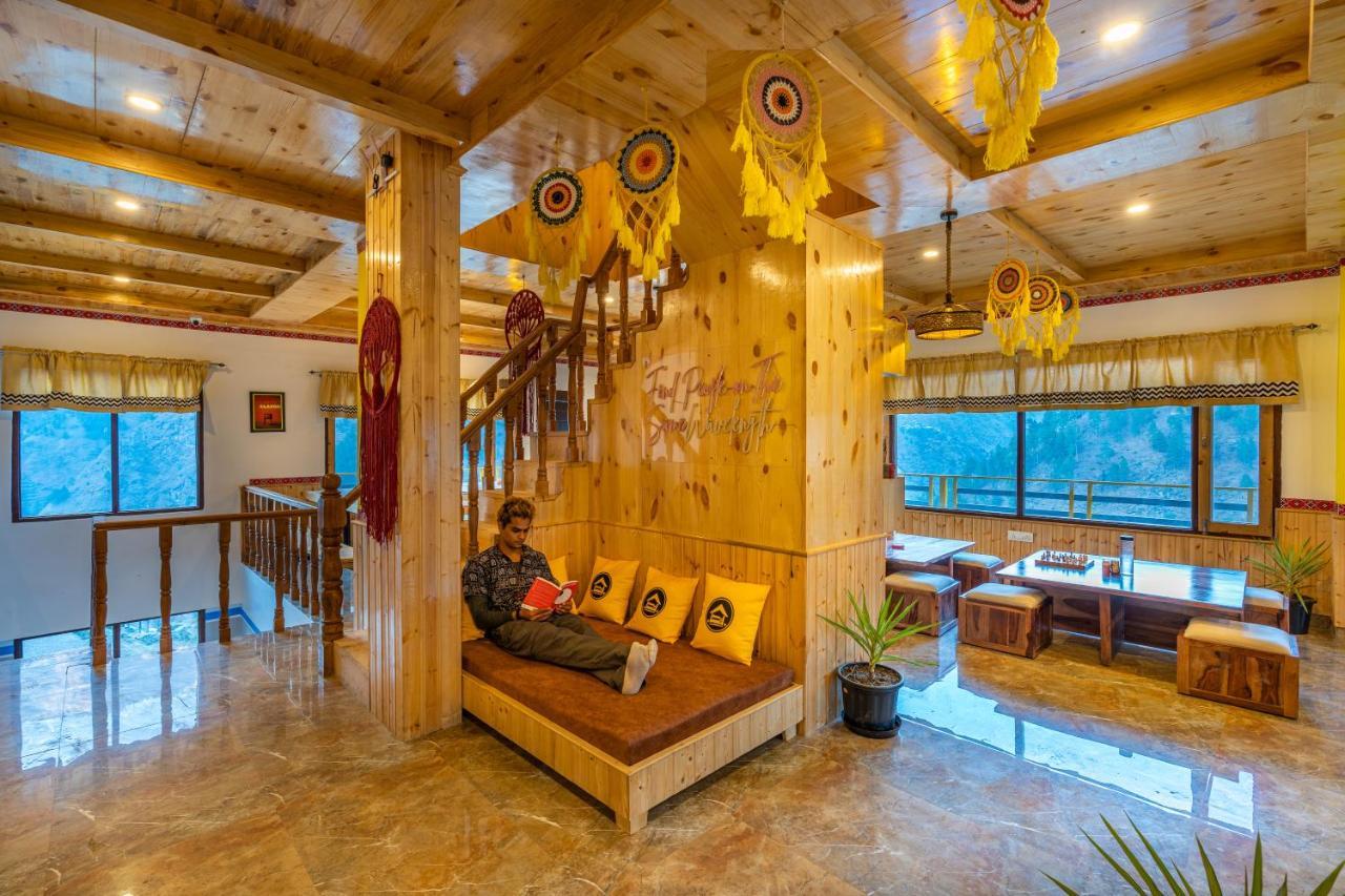 The Hosteller Tirthan Valley Gushaini ภายนอก รูปภาพ