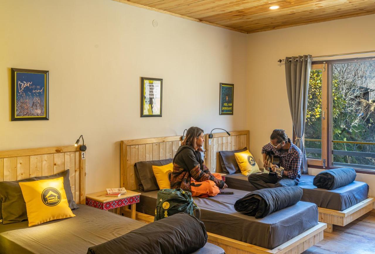 The Hosteller Tirthan Valley Gushaini ภายนอก รูปภาพ
