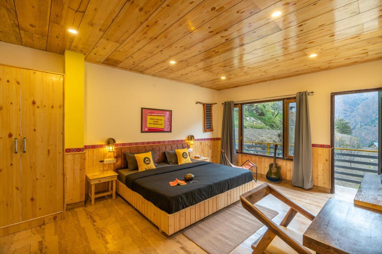 The Hosteller Tirthan Valley Gushaini ภายนอก รูปภาพ