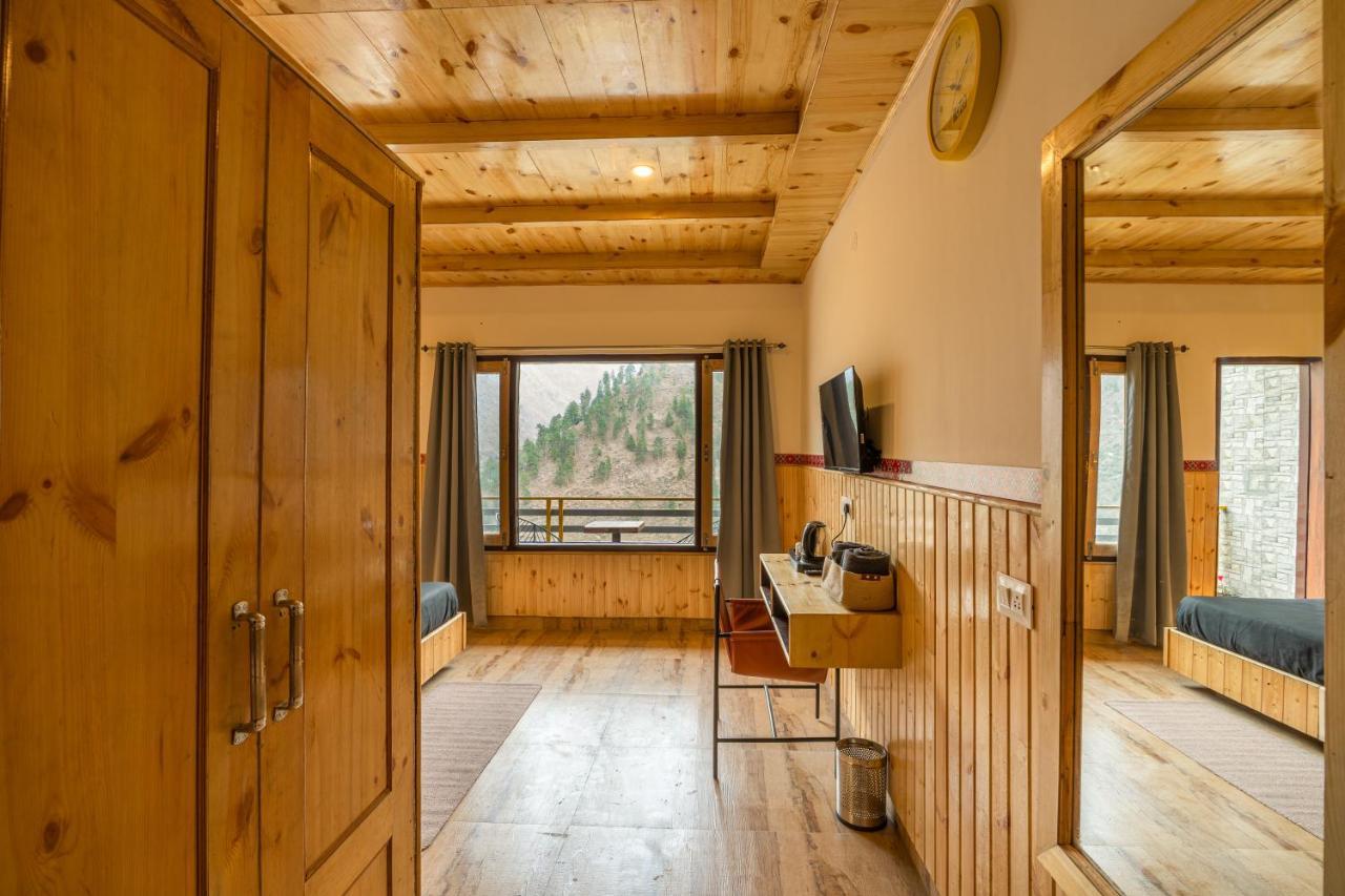 The Hosteller Tirthan Valley Gushaini ภายนอก รูปภาพ