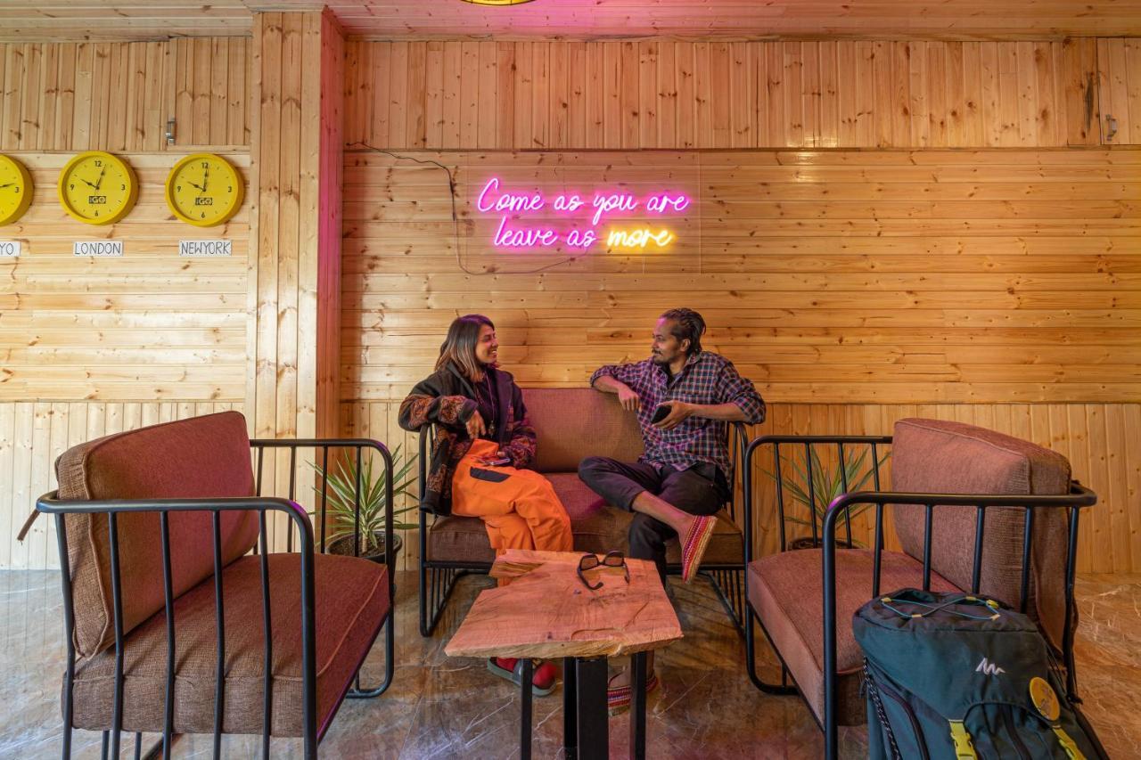 The Hosteller Tirthan Valley Gushaini ภายนอก รูปภาพ
